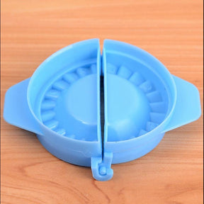 Handmade Dumpling Mold Kitchen Gadgets Supplies Kitchen Tools Dough Squeezing Plastic Dumpling Mold Chinese Pastry Dumplings - Loja Ammix