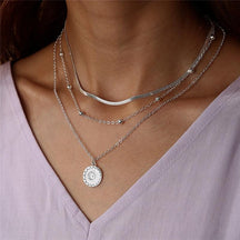 Simple Crystal Geometric Gold Color Pendant Necklace Set for Women Charms Fashion Square Rhinestone Female Vintage Jewelry 2022 - Loja Ammix