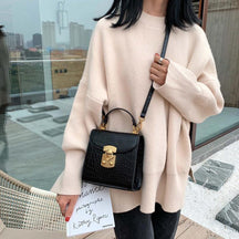 Trendy texture messenger bag - Loja Ammix