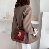 Trendy texture messenger bag - Loja Ammix